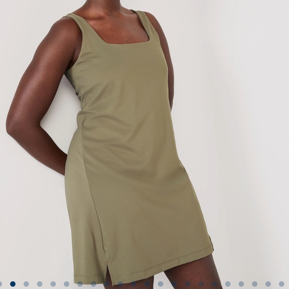 NWT OLD NAVY PowerSoft Sleeveless Shelf-Bra Support Dress
FIR TREE MEDIUM - Picture 3 of 9